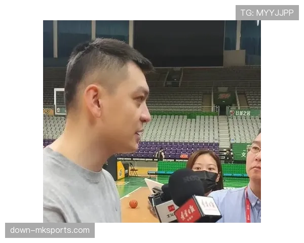 杨鸣赛后点评：球队在防守专注度上仍有提升空间